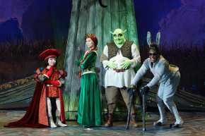 Shrek in scena al teatro bellini