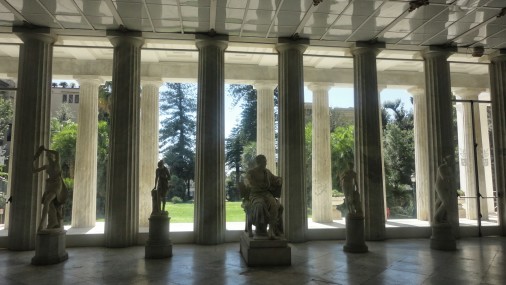 villa-pignatelli-veranda neoclassica