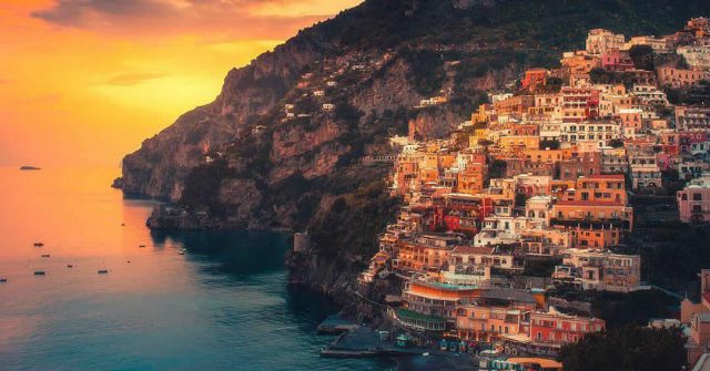 Positano al tramonto