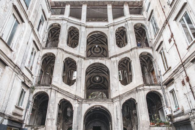 Palazzo Sanfelice al Rione sanità a Napoli