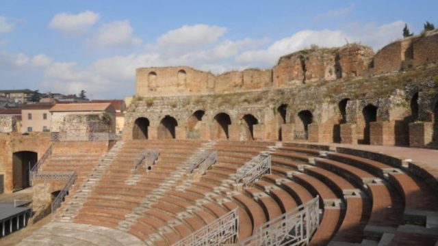 Teatro romano benevento 2