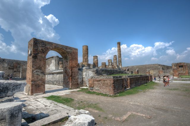 pompei tempio di giove