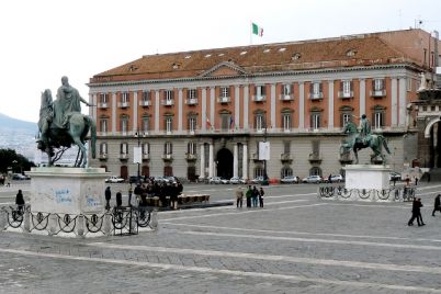 Apertura-straordinaria-a-Palazzo-Salerno-in-Piazza-del-Plebiscito-a-Napoli.jpg