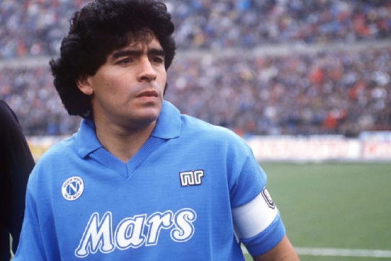 Diego-Armando-Maradona-al-Teatro-San-Carlo-di-Napoli.jpg
