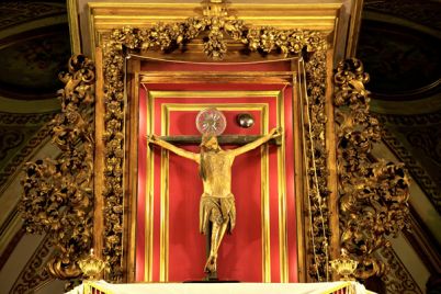 Il-Crocifisso-Svelato-la-cerimonia-del-600-al-Carmine-Maggiore.jpg