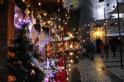 Mercatini-di-Natale-2017-al-Castello-di-Limatola.jpg