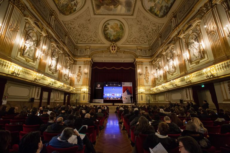 Napoli-Teatro-Festival-2018-con-160-recite-e-84-compagnie-a-prezzi-popolari.jpg