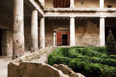 Pompei-casa-degli-amanti.jpg