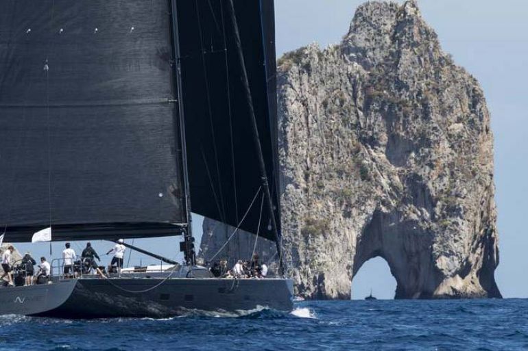 Rolex-Capri-Sailing-Week-2018-100-vele-nel-golfo-di-Napoli.jpg