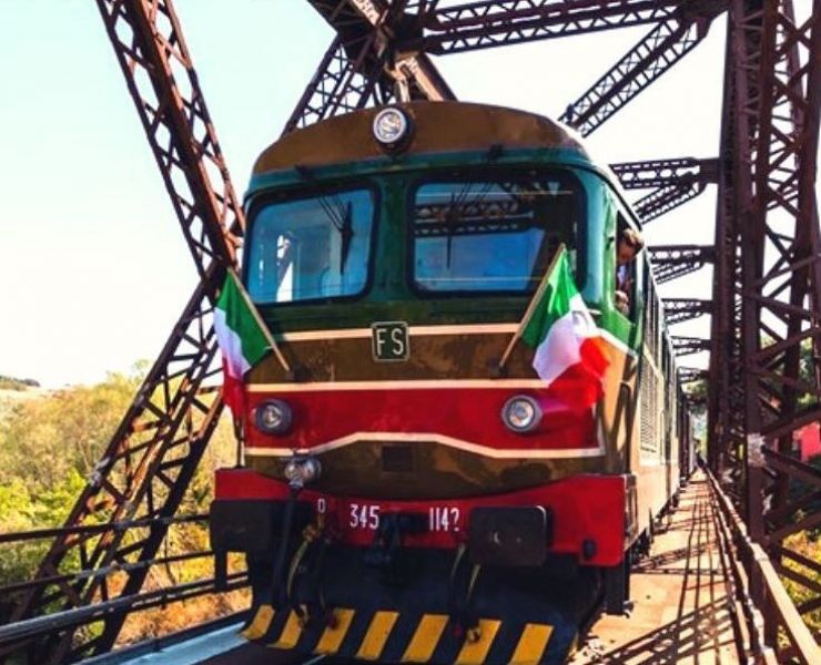 irpinia-express-treno-storico-2019-e1566158606631.jpg