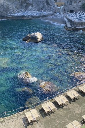 Dove fare il bagno in Campania: quali sono le 19 spiagge Bandiera Blu per l’Estate 2023